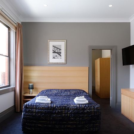 รอยัลเอ็กฮิบิชั่นโฮเต็ล Hotel ซิดนีย์ ภายนอก รูปภาพ