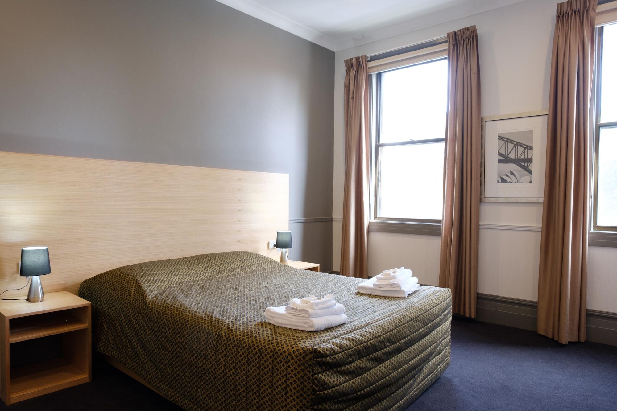 รอยัลเอ็กฮิบิชั่นโฮเต็ล Hotel ซิดนีย์ ภายนอก รูปภาพ