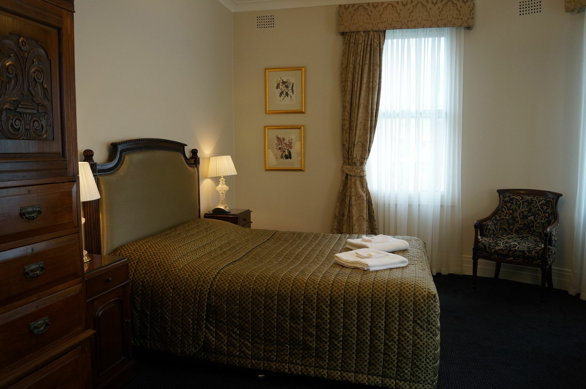 รอยัลเอ็กฮิบิชั่นโฮเต็ล Hotel ซิดนีย์ ภายนอก รูปภาพ